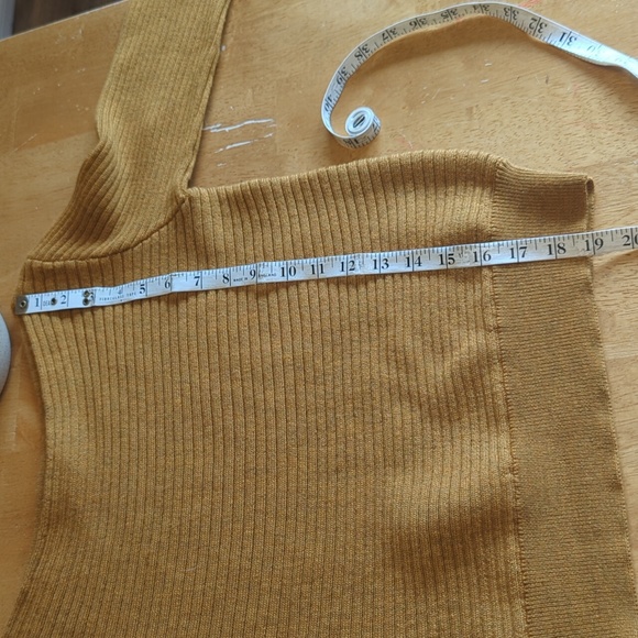 Babaton Aritzia marino wool ribbed scooped neck orange sweater size XS - Picture 5 of 8